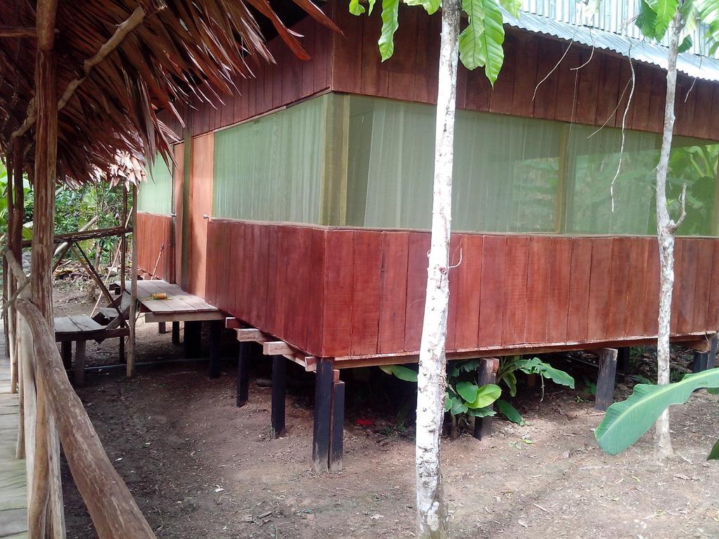Amazon Queen Lodge Mazán Esterno foto