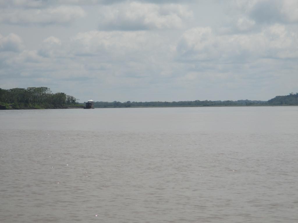 Amazon Queen Lodge Mazán Esterno foto