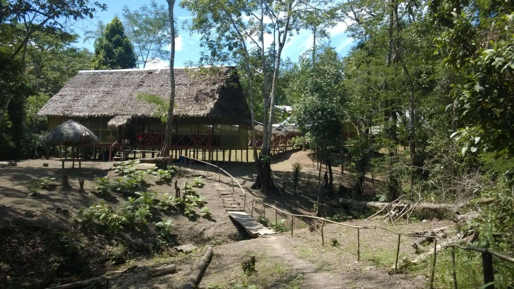 Amazon Queen Lodge Mazán Esterno foto